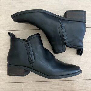Dolce Vita Tamy Leather Booties Black Womens size 7.5